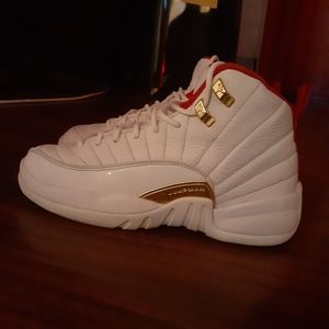 THE AIR JORDAN 12 “FIBA”